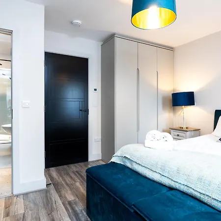 Stunning 2 Bed, 2 Bath House Near National Stadium, Dublin